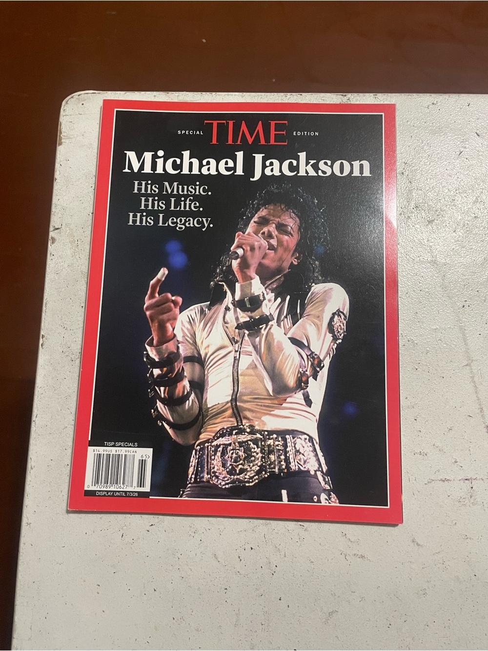 Special Edition: Michael Jackson Tribute - Red